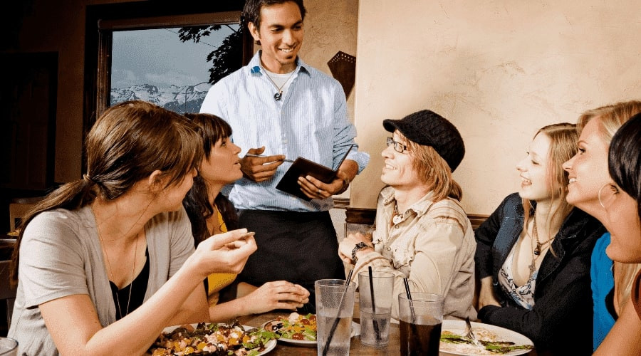 Soft Skills Effective Communication skill in Restaurants Delightree
